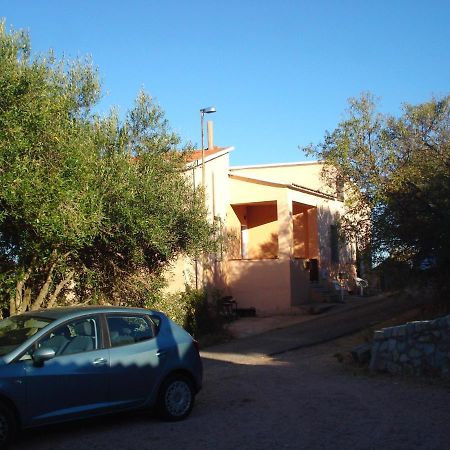 Casa Vacanza Costa Rossa Vista Mare Trinità dʼAgultu 외부 사진